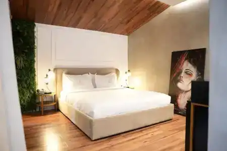 La Suite Boutique - 193