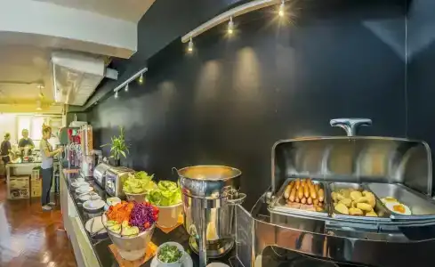 The Posh Phayathai - 29