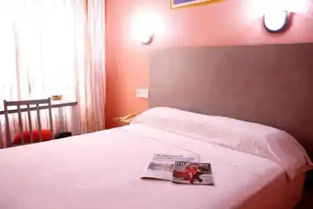 Universal Pacoche - 66