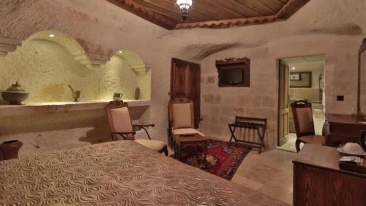 Phocas Cave Suites - 28