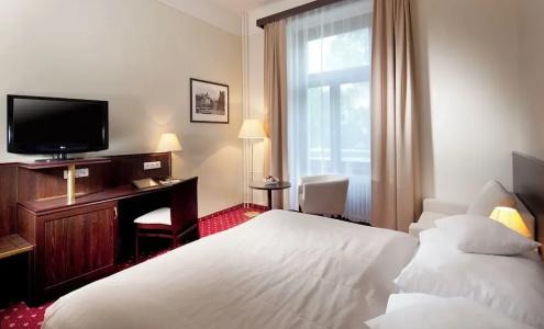 Clarion GrandZlaty Lev - 101