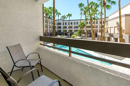 Hilton Phoenix Airport - 77