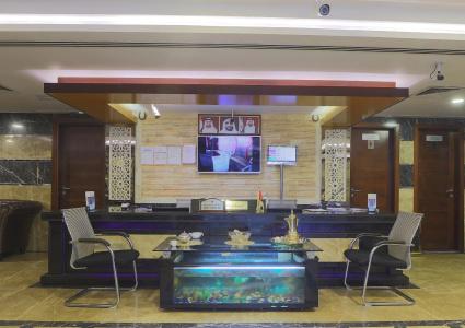 Queen Palace - 2