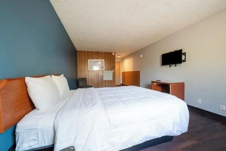Best Value Inns - - 43