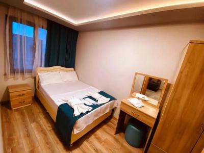 Gloria Suite - 38