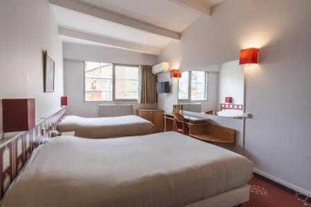 Ours Blanc - Place Victor Hugo - 55