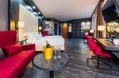 Plaza Schwerin; Sure Collection By Best Western - 225