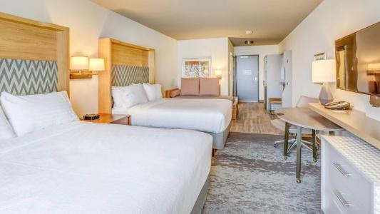 Holiday Inn, An Ihg - 40