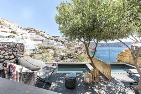 Pearl of Caldera Oia - Boutique by Pearl Collection - 106
