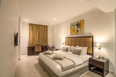 Corp Executive Suites - 26
