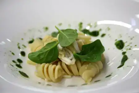 Helios & Restaurant - 7