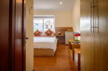 Robins Villa - 1