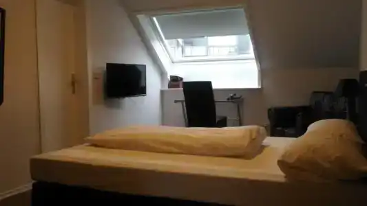 Berliner Hof - 34
