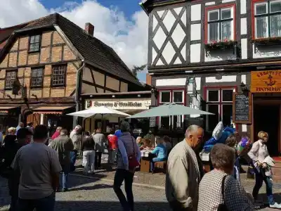 am Rathaus Adii - 0