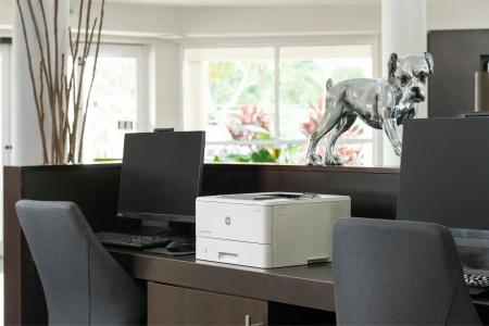 Courtyard by Marriott - 6