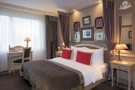 Royal Manotel - 131