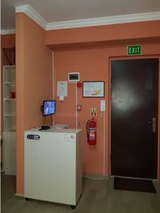 FLAT1 - 11