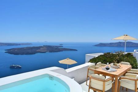 Cocoon Suites - 203