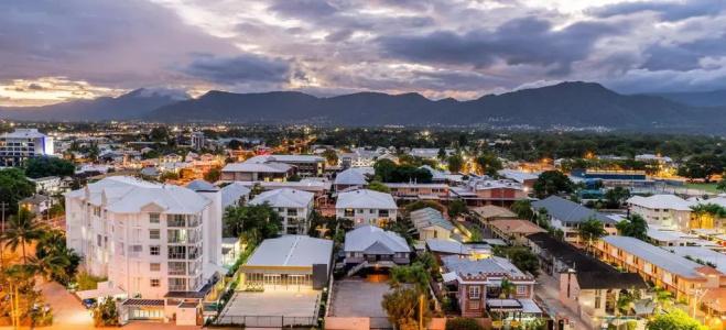 Rydges Esplanade - 86