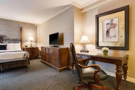 The Whitehall - 67
