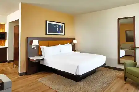 Embassy Suites by Hilton Nashville - 87