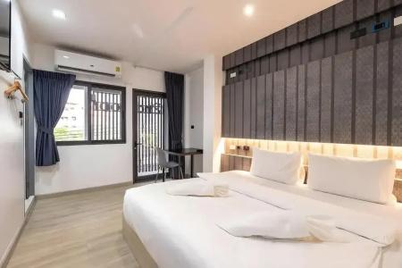 Baan Kun Mhor Hostel บ้านคุณหมอโฮสเทล - 36