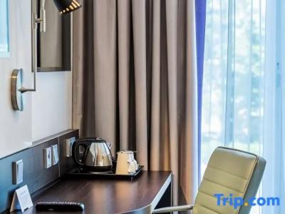 Holiday Inn Express Berlin City Centre West - 83