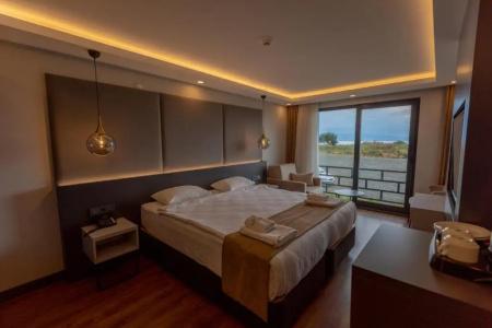 Santana Otel - 195