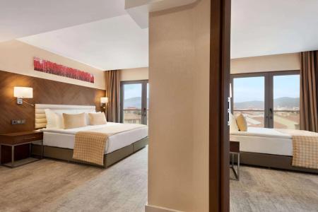 Ramada by Wyndham Isparta - 4