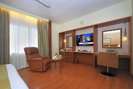 La Sara Grand Formerly Known as Nandhana Grand - 33