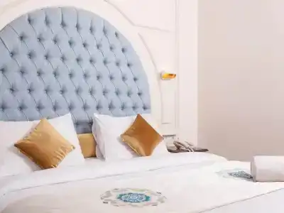 Salbakos Herakleia Boutique - 30