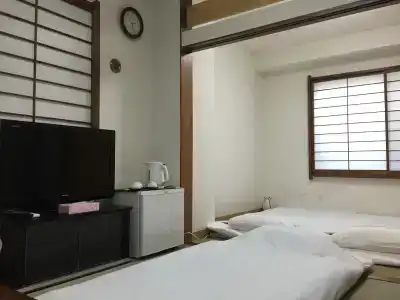 Shin Okubo Sekitei - 1
