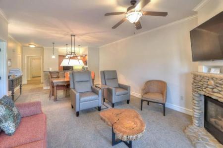 RiverStone Resort & Spa - 175