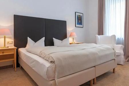 Bristol Bad Kissingen - 12