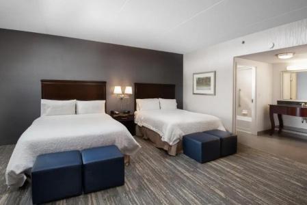 Hampton Inn & Suites by Hilton - 47
