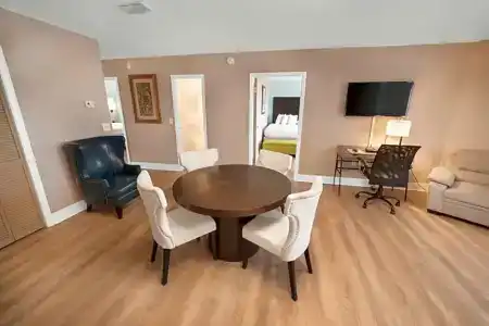 Best Western Beach Inn - 60