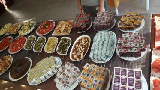 Gloria Tibi Gumbet - 6
