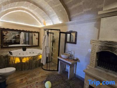 Heritage Cave Inn - 141
