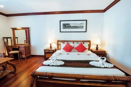 Royal Crown & Spa - 107