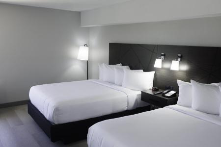 Onyx Miami Airport - 18