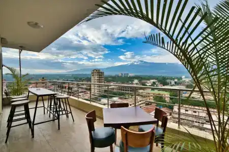 Kibo Palace - 17