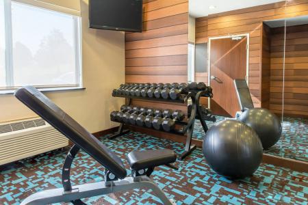 Fairfield Inn & Suites - 23