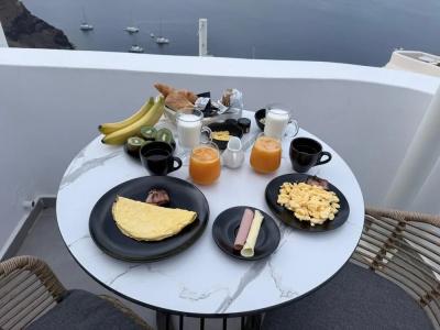 Allure Breeze Suites - 12