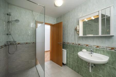 Rooms &  Pr Matjon - 117