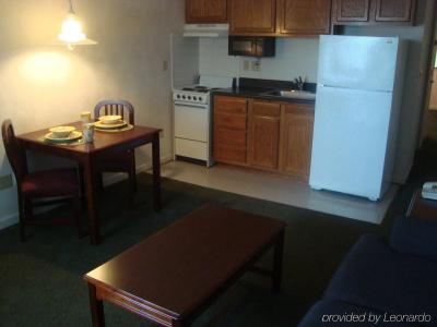 Affordable Suites - 8