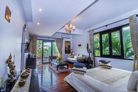 Mane Boutique & Spa - 2