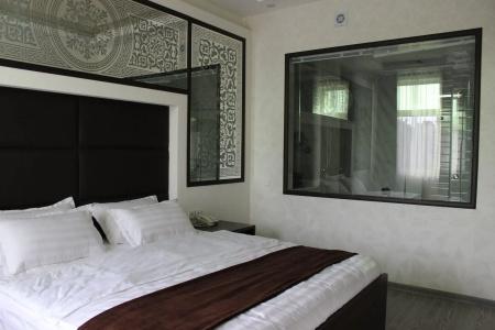 Safir - 24