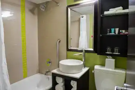 Crowne Plaza-Waterloo, An Ihg - 46
