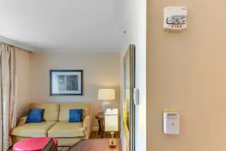 Capital Hilton - 75