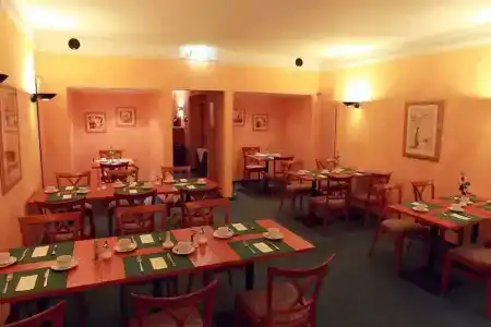 Boulevard - 12